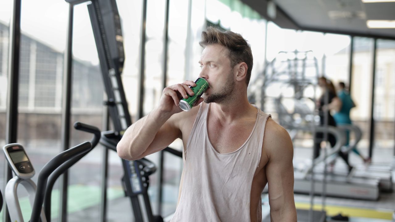 10 Easy Hydration Tips to Boost Your Energy Instantly